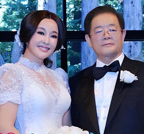 刘晓庆小男友最新爆料,揭秘两人甜蜜爱情背后的故事
